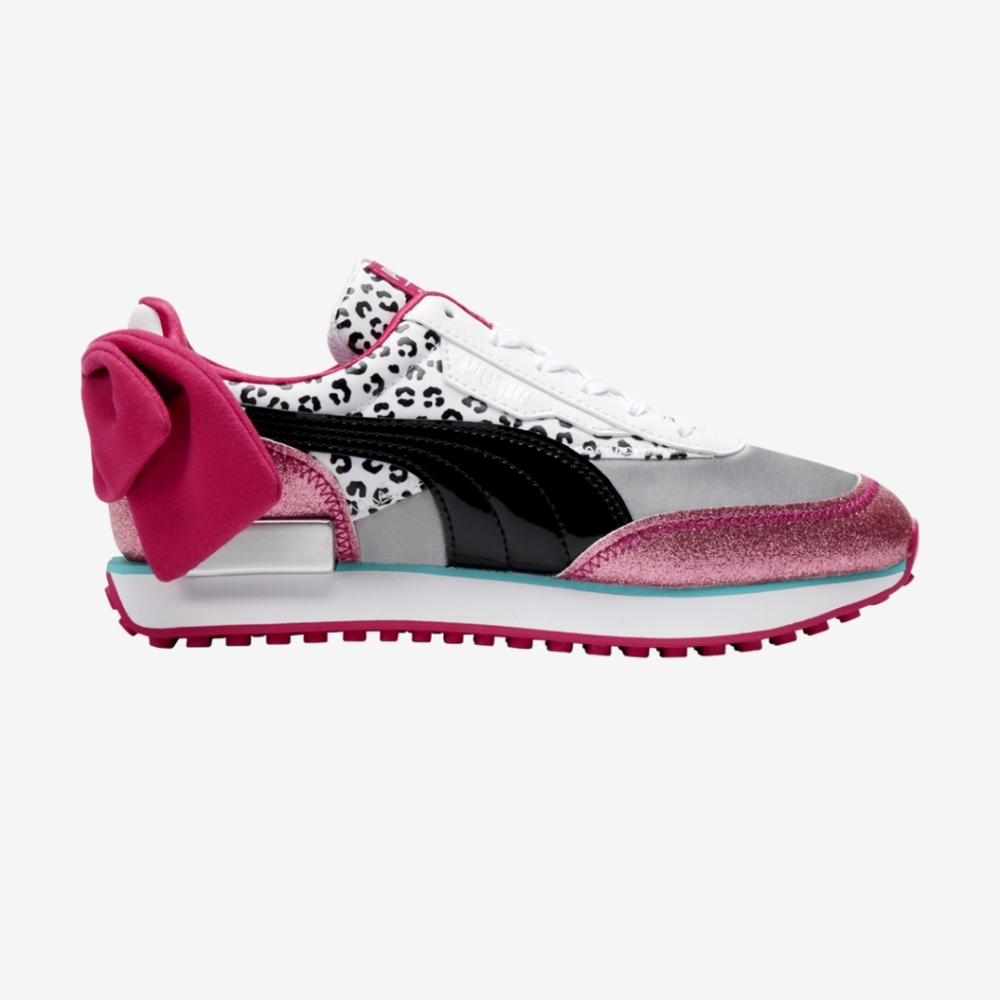 Puma Women's Pink and Black Sneakers